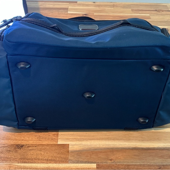 Tumi Alpha Bravo Mason Duffle - Picture 5 of 16